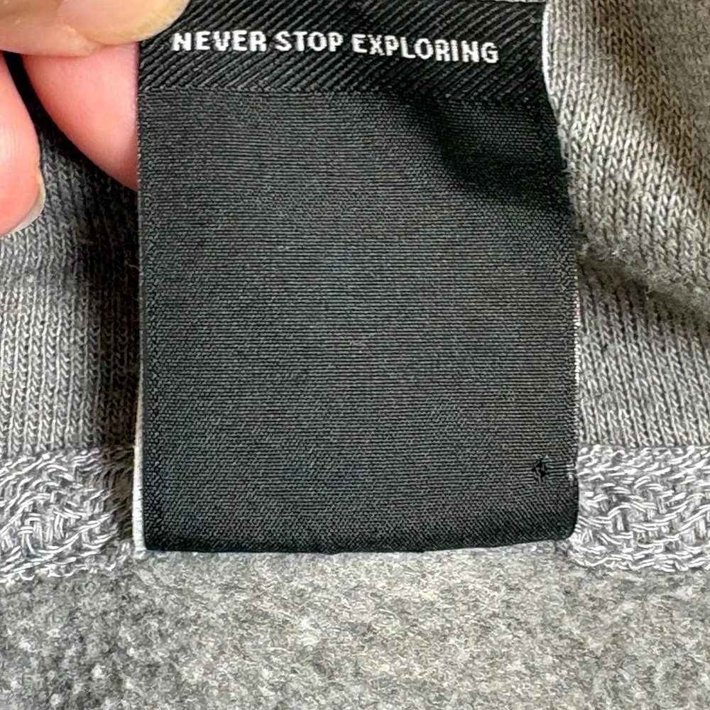 The North Face Mens Never Stop Exploring Red Box Logo Hoodie‎ Grey Small A3X9J